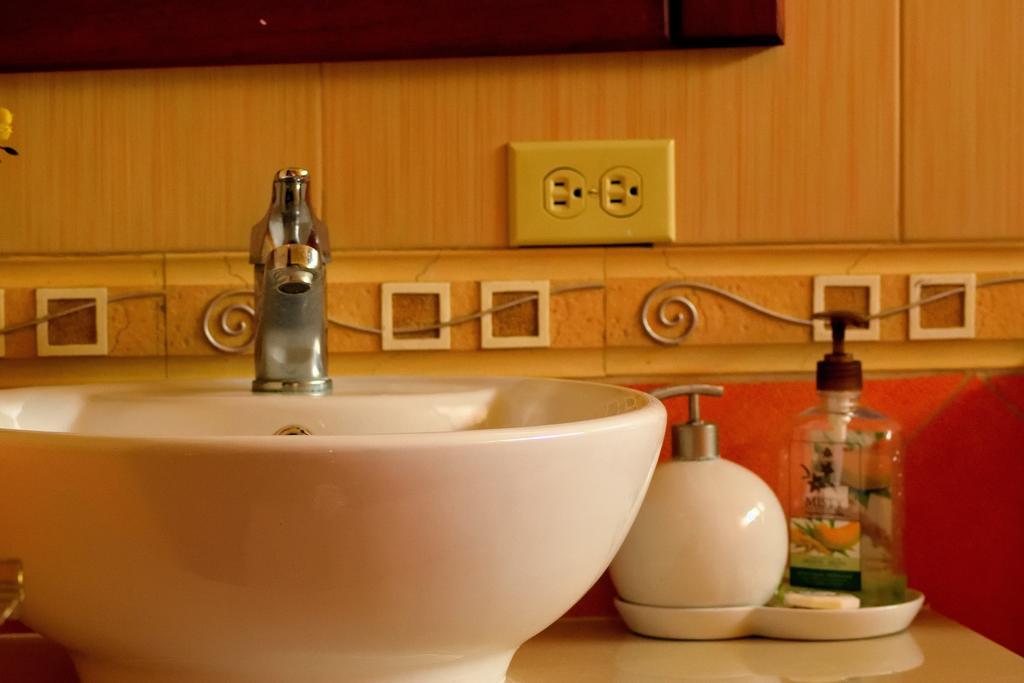 פורטו איורה Hostal Duncan מראה חיצוני תמונה